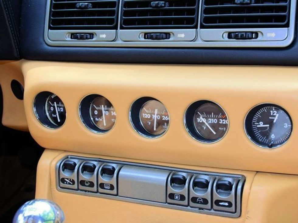 Shitet Ferrari i vjetër për çmimin më të lirë ndonjëherë foto 7