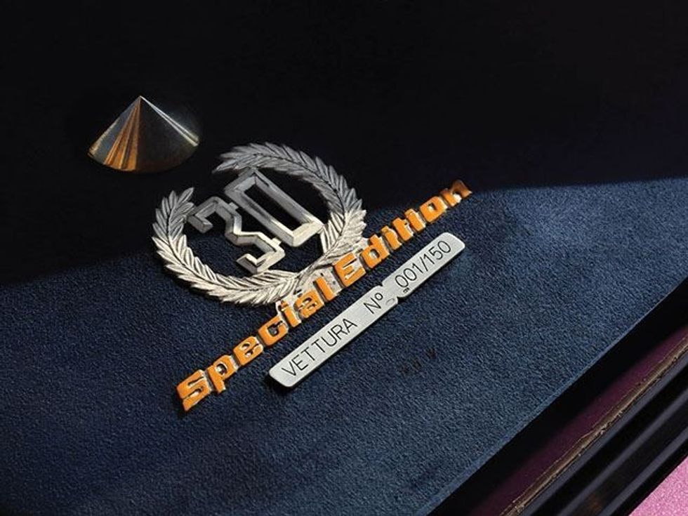 Shitet Lamborghini Diablo SE30 i pari qe ka dale nga prodhimi foto 8