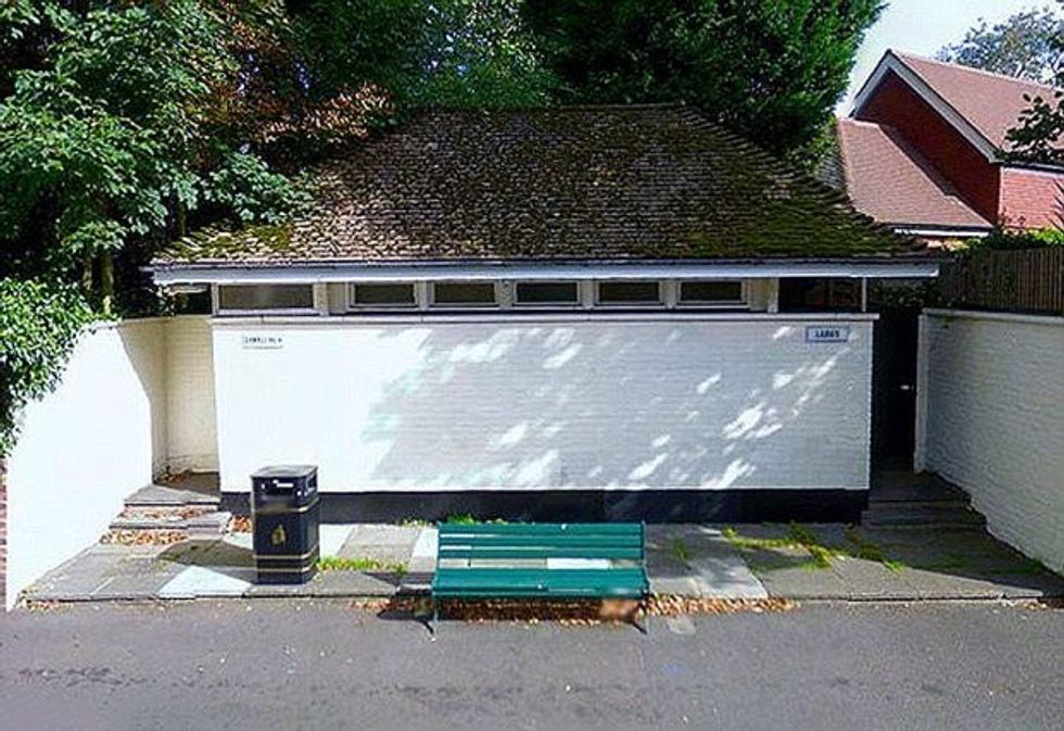 Shitet për 360 mijë euro objekti qe dikur ishte tualet publik foto 3