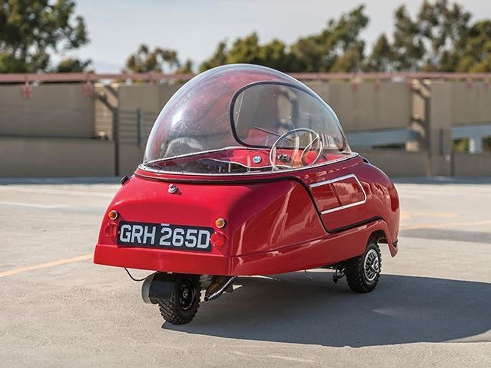 Shitet për çmim marramendës vetura per vetem nje person foto 7