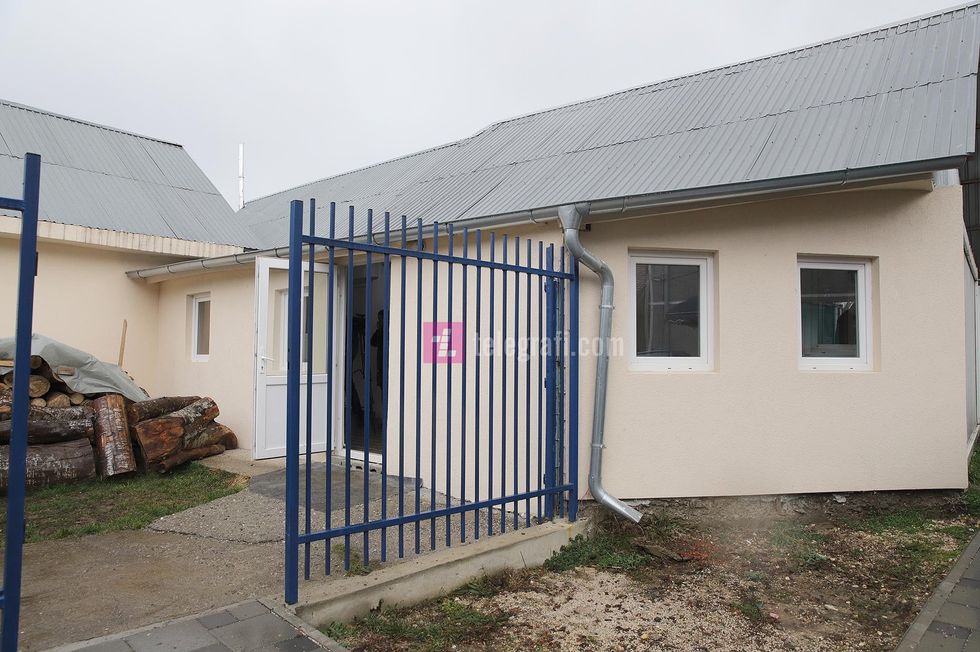 shkolla ne kontinjer Aziz Sylejmani Kodra e Minatorve Mitrovica e Veriut foto Ridvan Slivova 40 1