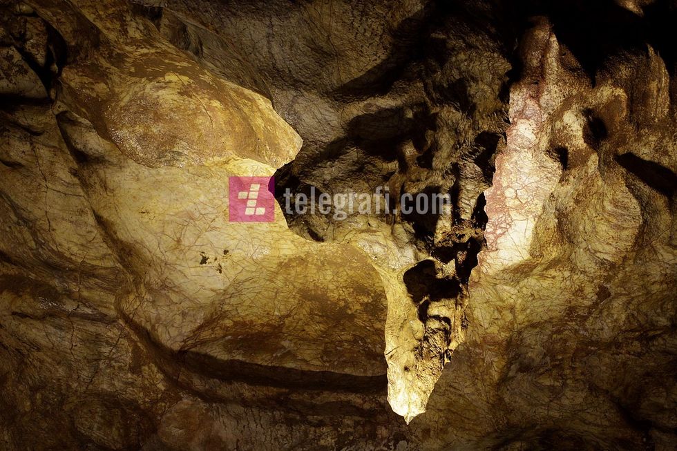 shpella e mermerit ne gadime foto ridvan slivova (11)