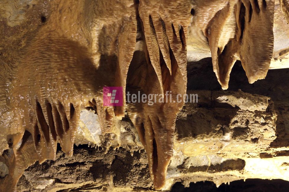 shpella e mermerit ne gadime foto ridvan slivova (36)