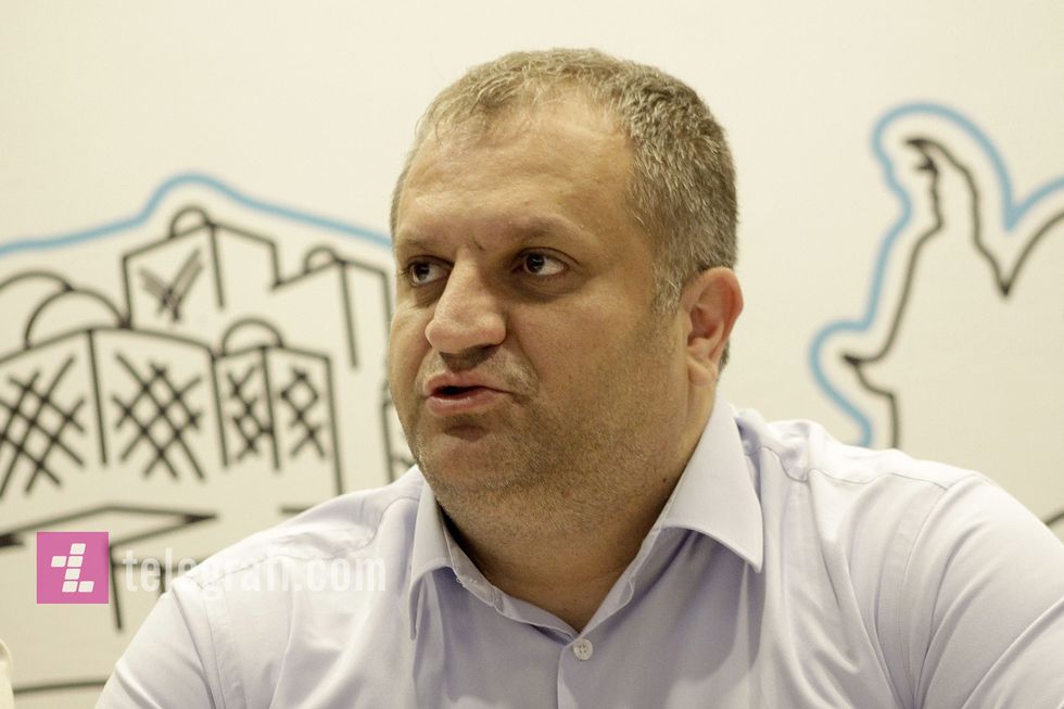 Shpend Ahmeti foto Ridvan Slivova