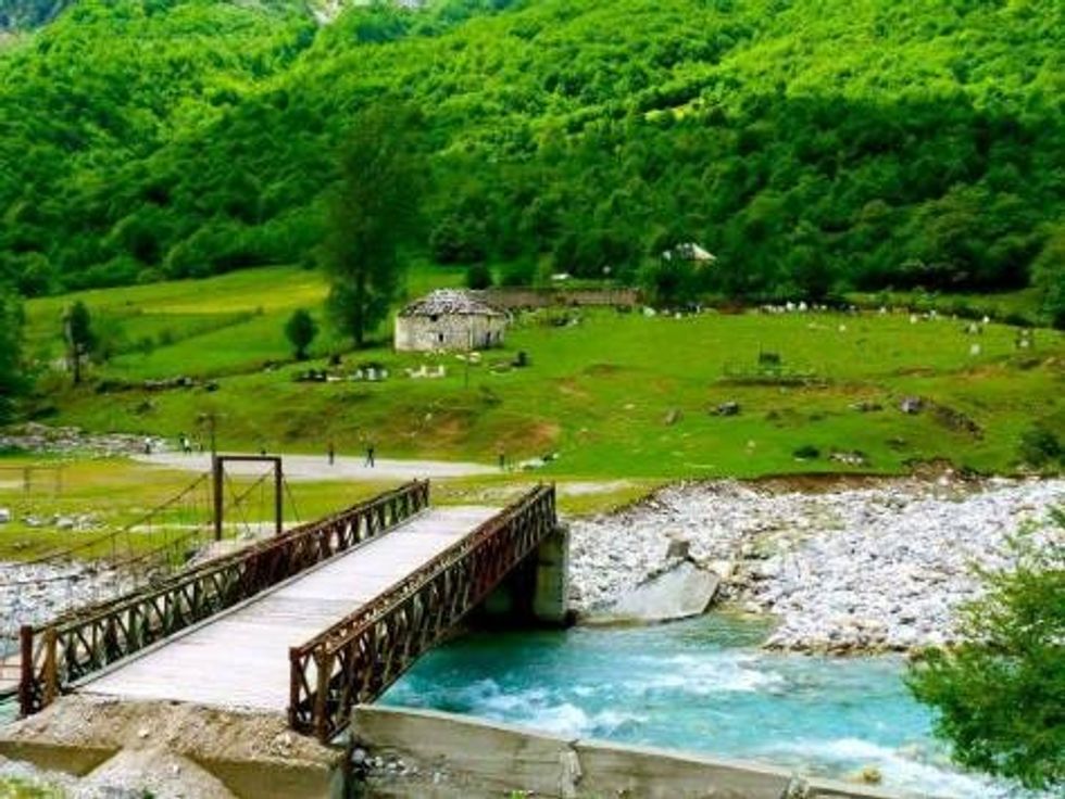 Shqiperi10