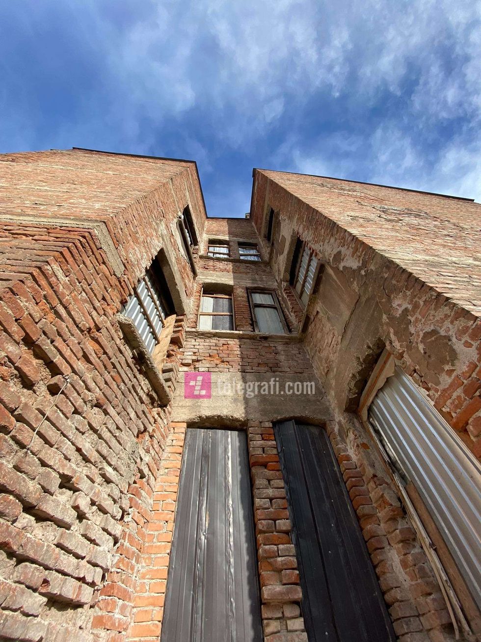 Shtepia e xhafer deves 1