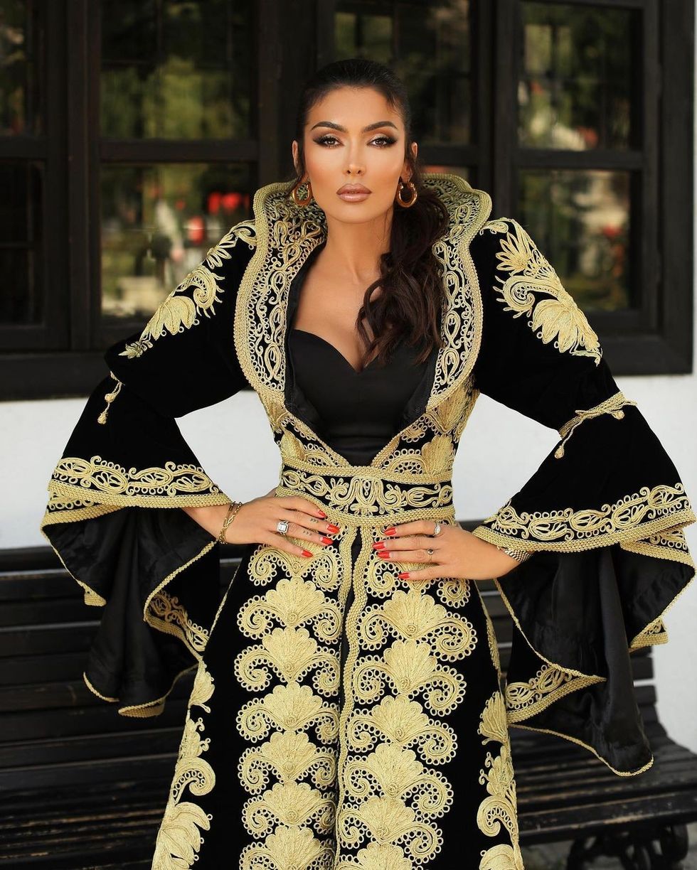 shtepiamodesarjeta 243363694 583318342796900 7050727942808765284 n