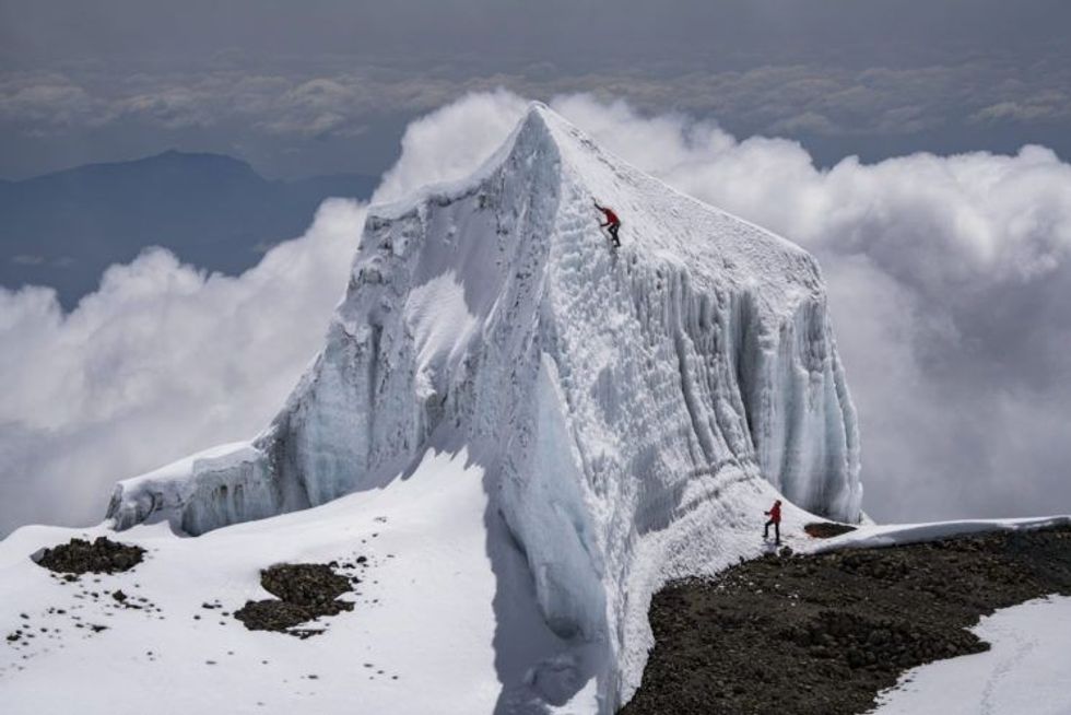 SI202005300127 hires jpeg 24bit rgb .optimal