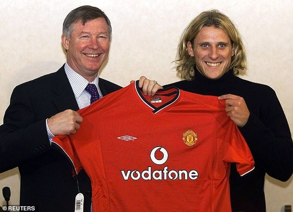 Sir Alex Ferguson unveils Uruguayan frontman Diego Forlan in January 2002