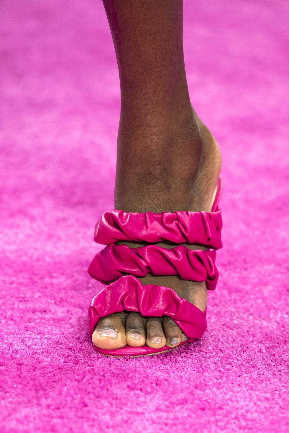 siriano shs f20 009 1582055480