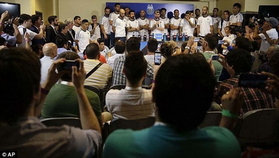 Skuadra e bashkuar kundër shpifjeve mediale në Argjentinë