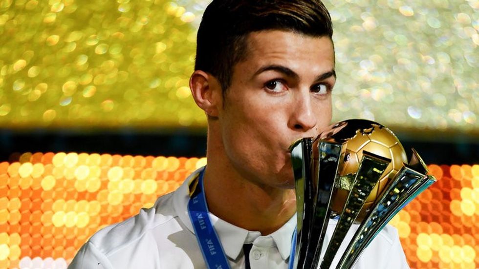 skysports real madrid cristiano ronaldo club world cup trophy 3855214