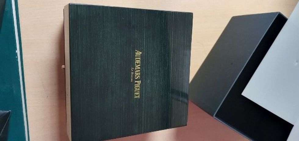 Сл. 1 часовник