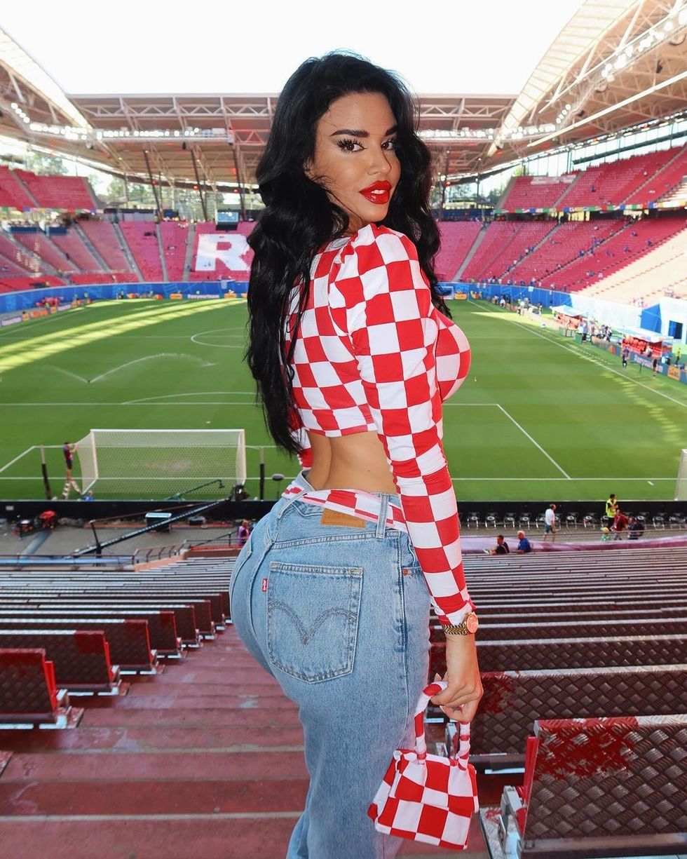 Snapinsta.app 448826448 18436759576029554 1234946323975469518 n 1080