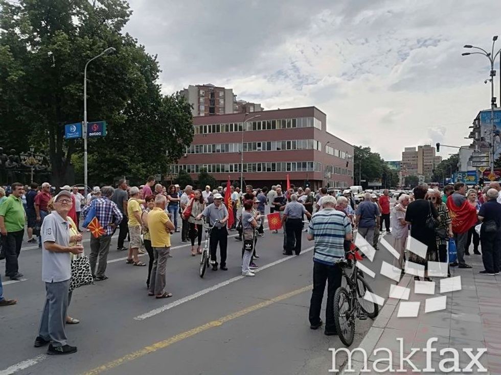 sobranie protest 2 1