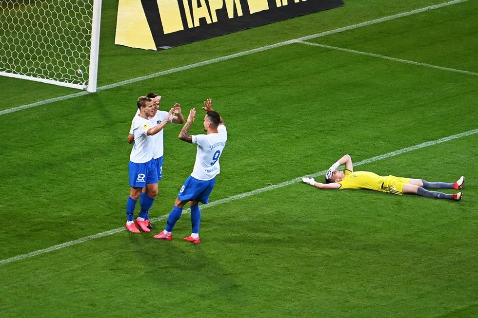 sochi rostov 10 1 obzor matcha 23 go tura 15925950911696967408