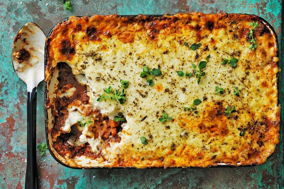 spiced mushroom moussaka with haloumi bechamel 80336 2