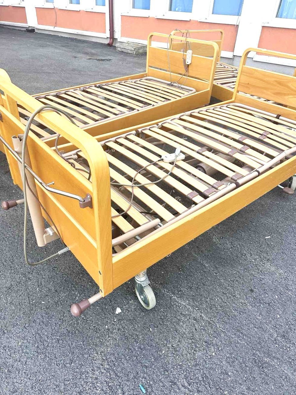 spitali i pejes pranon donacion