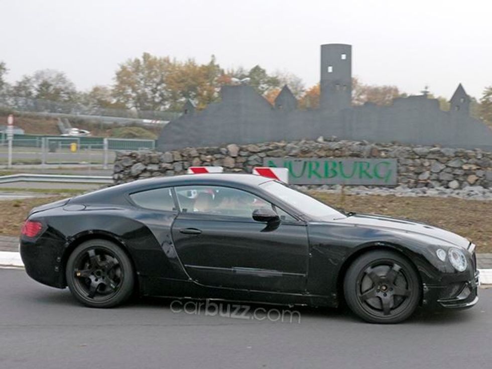 spiunohet-bentley-i-ri-qe-pritet-ti-kete-600-kuajfuqi-foto-3