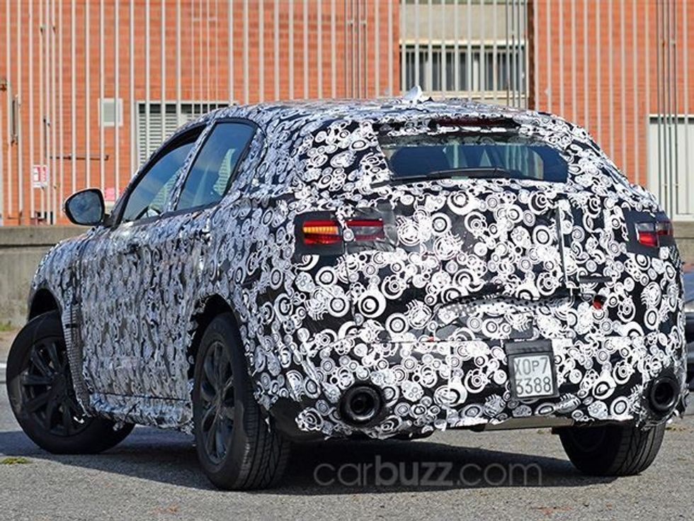 spiunohet-modeli-stelvio-nga-alfa-rome-foto-6