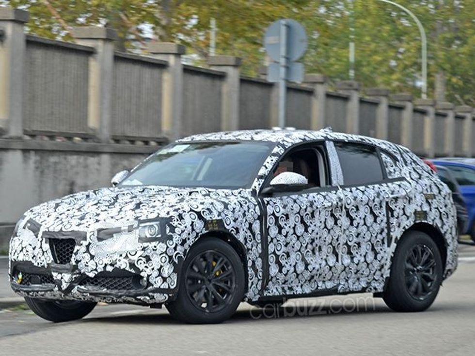 spiunohet-modeli-stelvio-nga-alfa-rome-foto-9