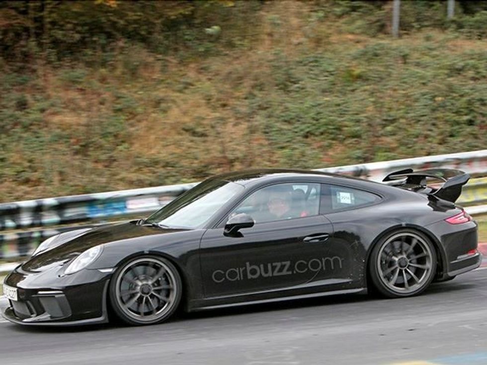 spiunohet-porsche-911-i-ri-zbulohet-cilave-modele-iu-perngjane-foto-4