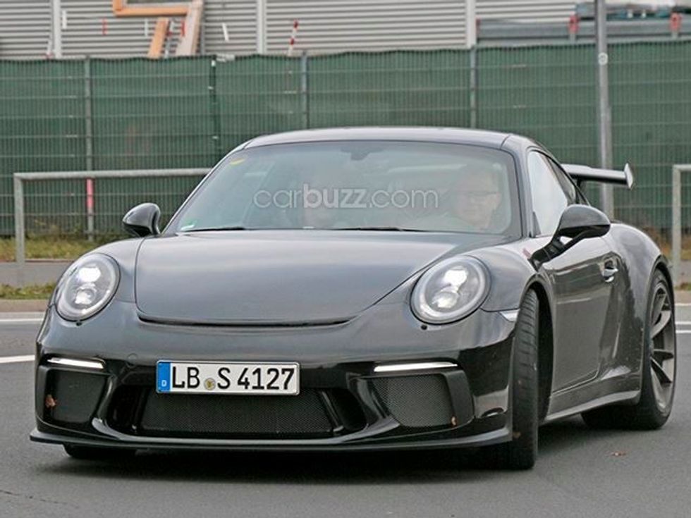 spiunohet-porsche-911-i-ri-zbulohet-cilave-modele-iu-perngjane-foto-6