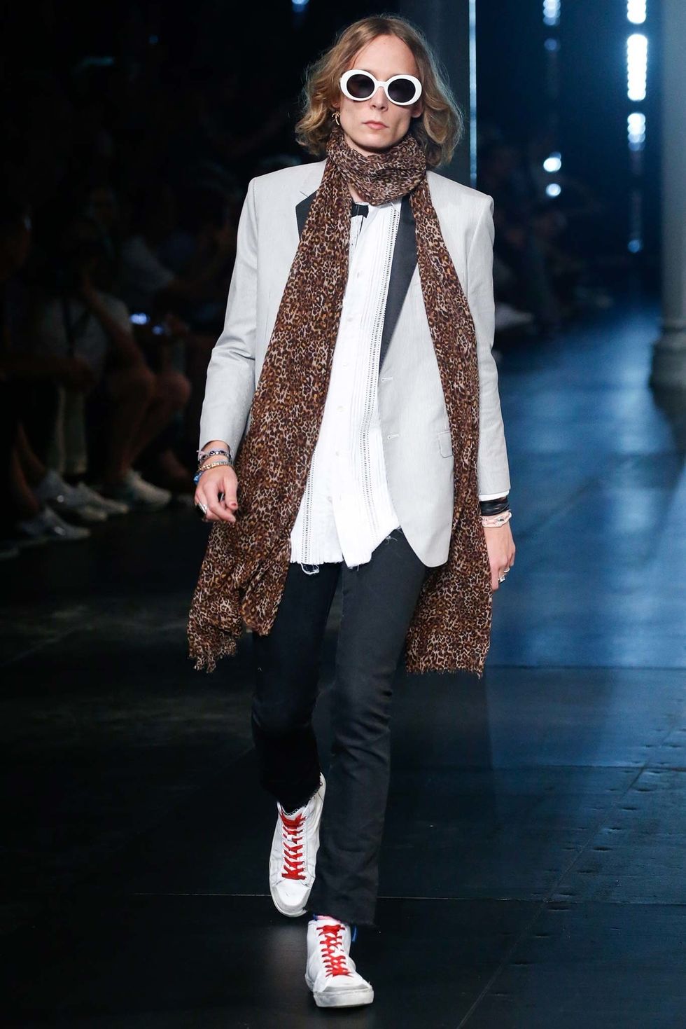 spring 2016 menswear trends 03a long scarves 05