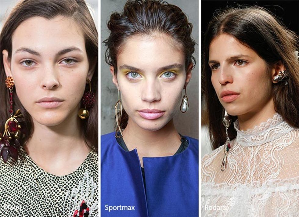 spring summer 2017 accessory trends jewelry trends non matching earrings