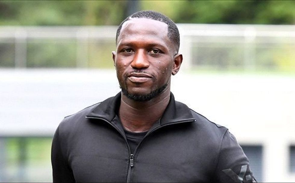 Spursat ishin të vetmit që e kërkonin, por tash është përfshirë edhe Chelsea.