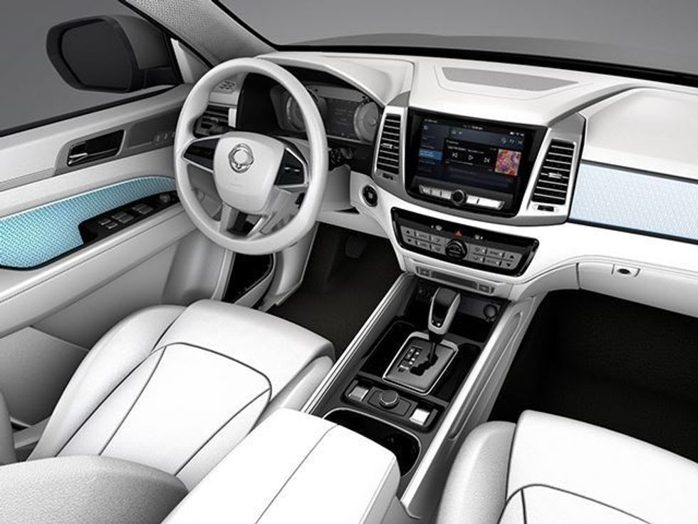 SsangYong është një makinë që po përpiqet të hyjë në botën e automobilizmit foto 5