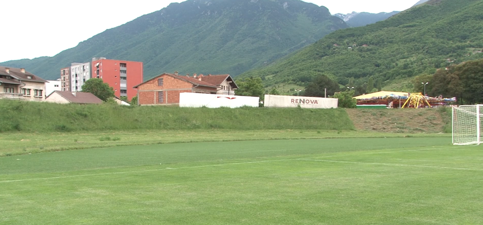 stadiumi intelektualet