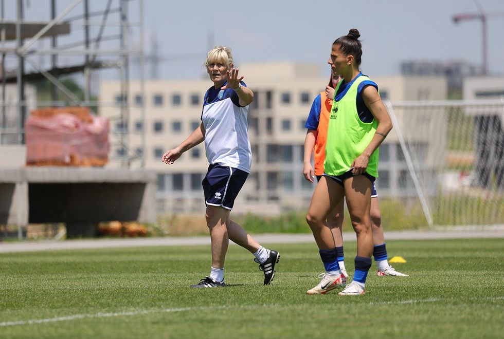 stervitja kombetarja femrat2