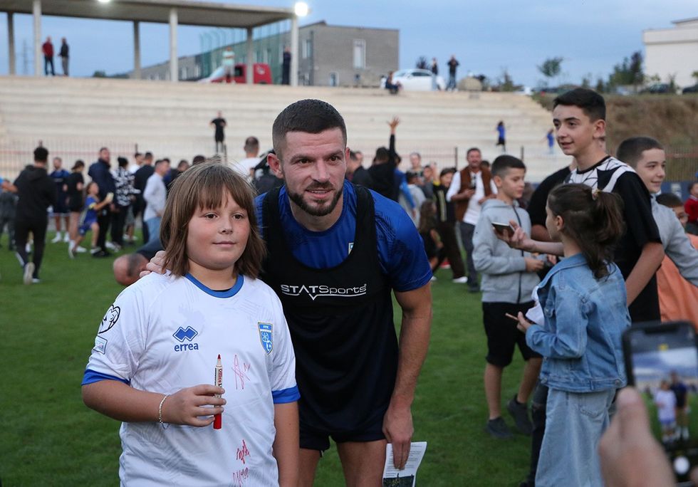 stervitja kombetarja9