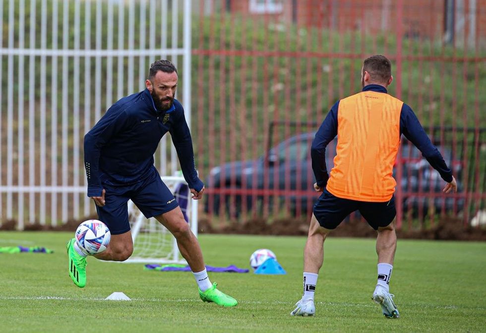 stervitje kombetarja21 09 22 6 1