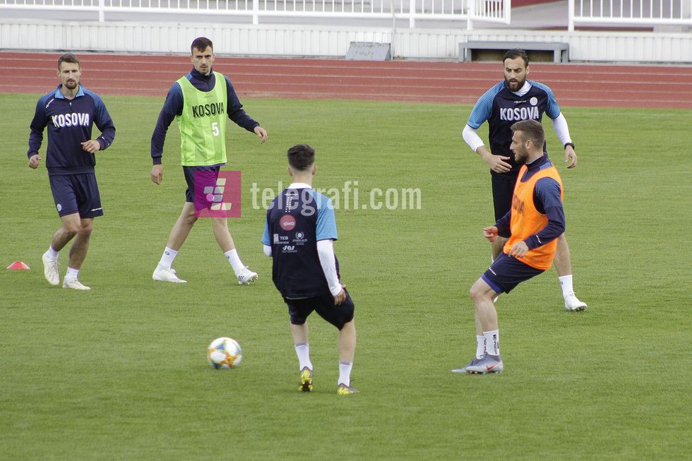 stervitjet e perfaqesueses se Kosoves foto Ridvan Slivova 24 1