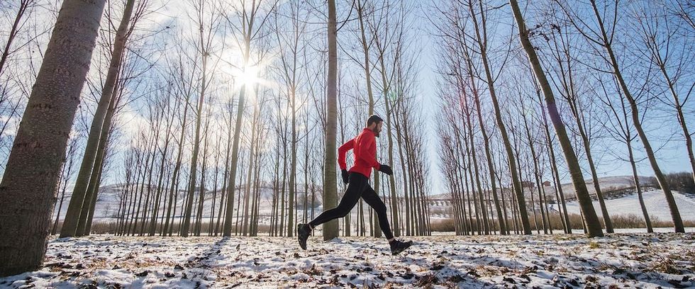 Stock Winter Running 1 Masthead 1440