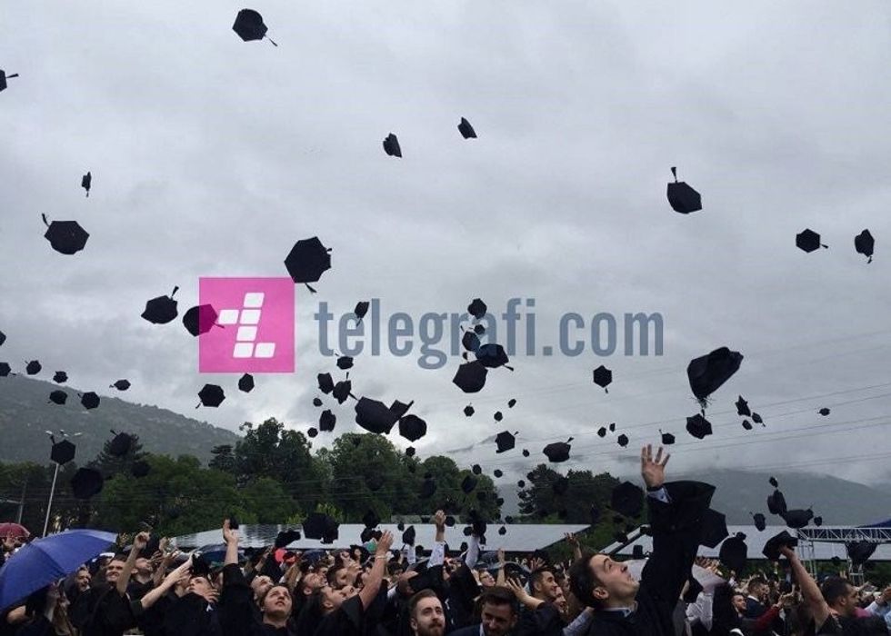 Studentë me llogo 1