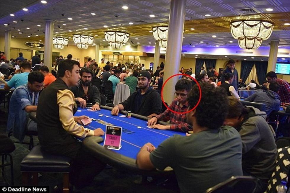 Studenti i matematikës pagoi obligimet pasi fitoi afro 100 mije euro ne poker foto 2