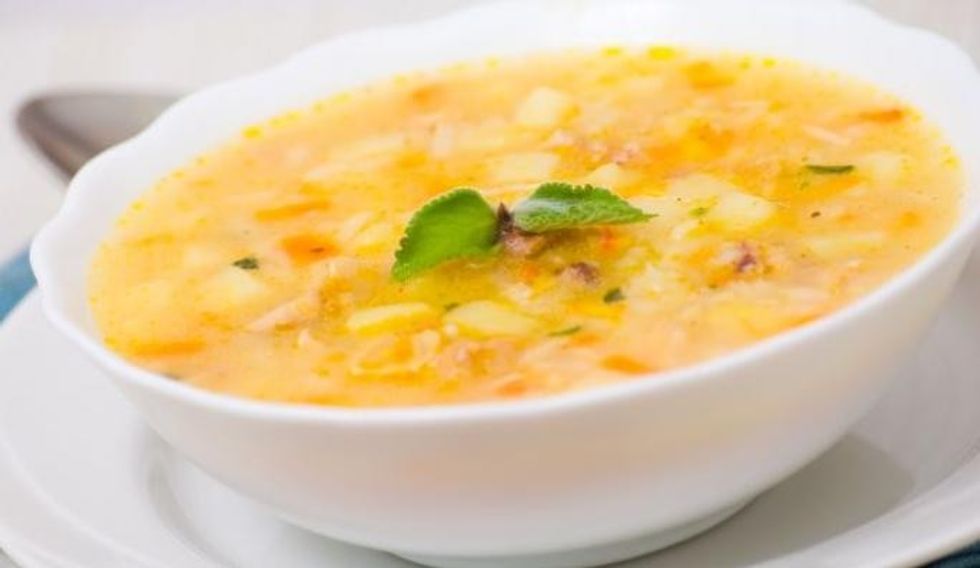 Supë e lehtë nga lakra