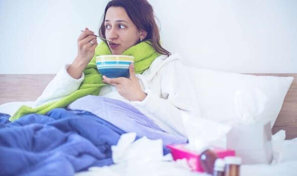 Super cold 2022 How to get over a cold fast five tricks fact checked 4008257