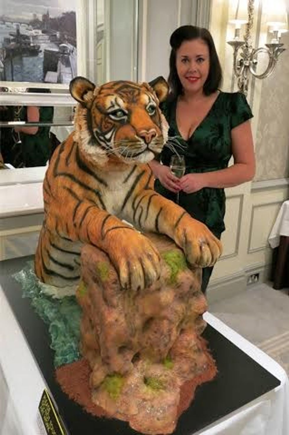 Sweet Foxylicious Cakes - 11 October 2015 Zoe Fox - Sweet Foxylicious Cakes - Facebook page