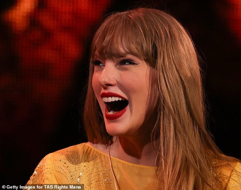 Swift do të marrë turneun e saj në Liverpool për tre shfaqje në qershor, duke performuar në terrenin e Liverpool-it.