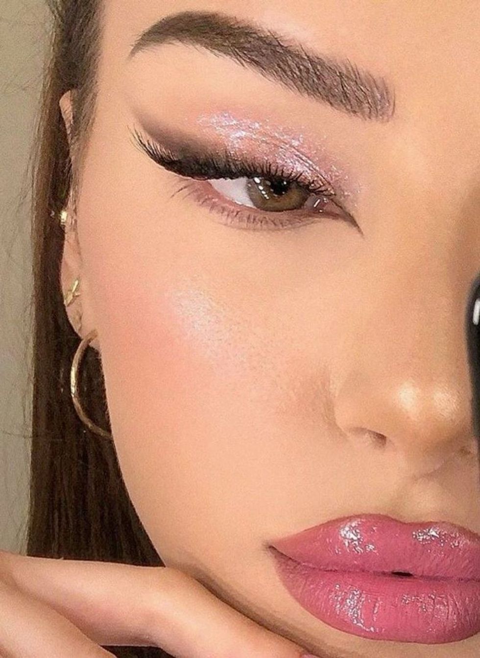 Sy që magjepsin: Ky trend s’mund të lihet pa provuar gjatë