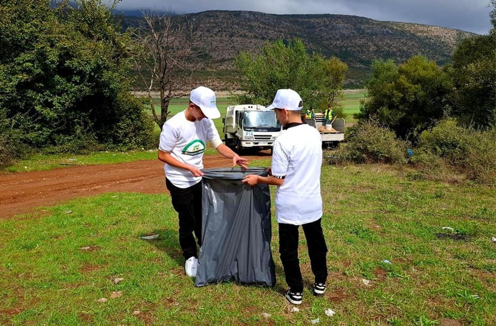 ta pastrojme kosoven ne liqenin vermice