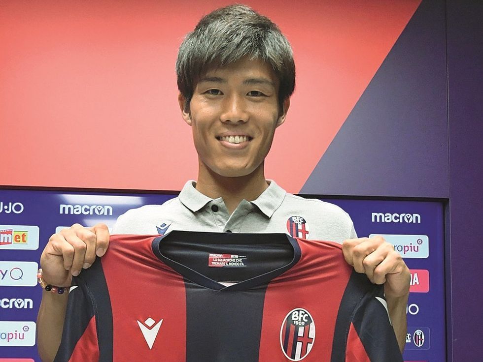 Takehiro Tomiyasu Bologna