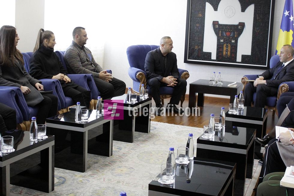 takim Ramush Haradinaj me trajnerin e xhudos Driton Kuka dhe ekipin e xhudisteve foto Ridvan Slivova 3