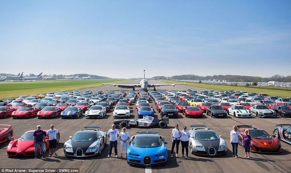 Takimi i super veturave qe se bashku kushtojne afro 60 milione euro foto 2