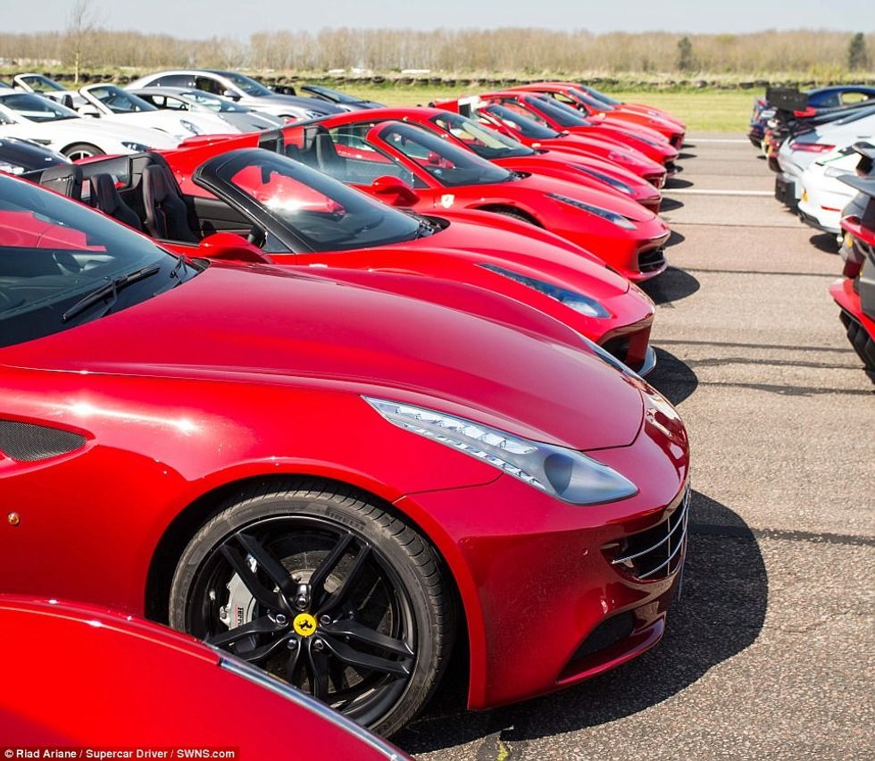 Takimi i super veturave qe se bashku kushtojne afro 60 milione euro foto 9