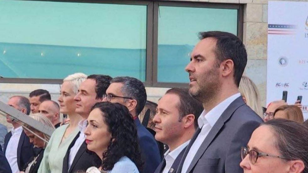 Takimi në ambasadën e SHBA